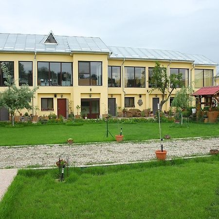 Villa Giulia Islaz Ngoại thất bức ảnh
