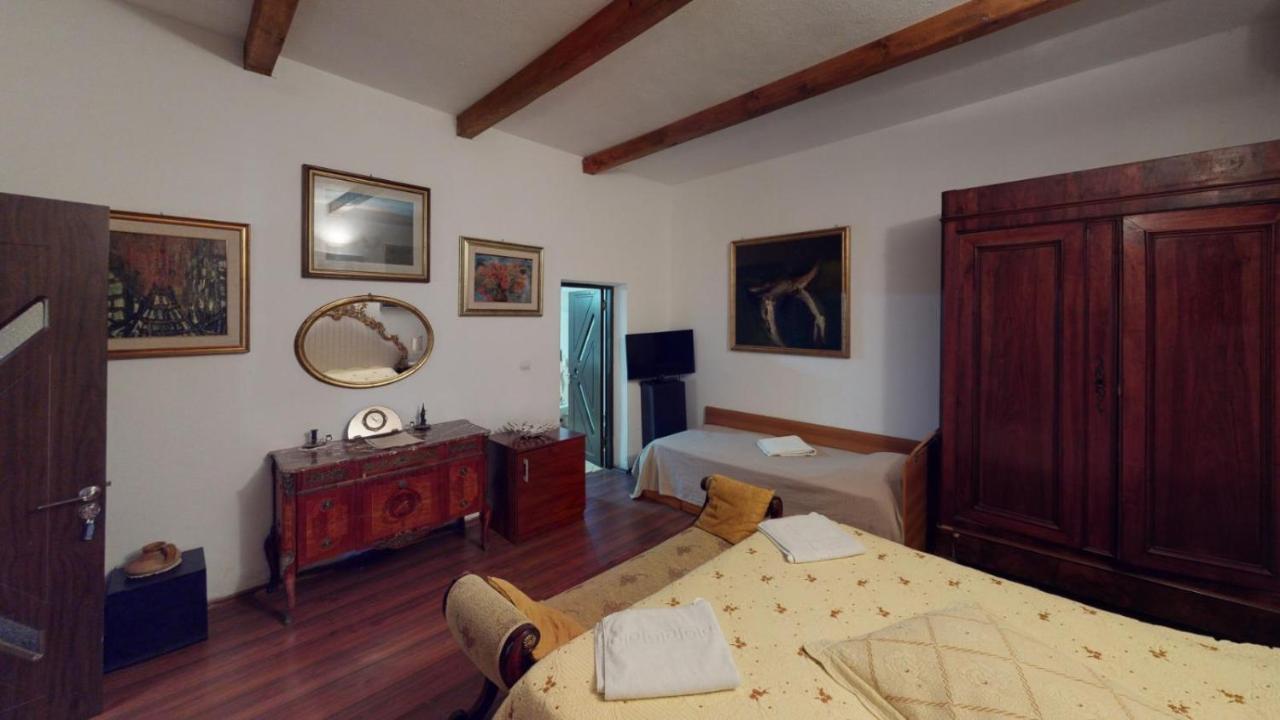Villa Giulia Islaz Ngoại thất bức ảnh