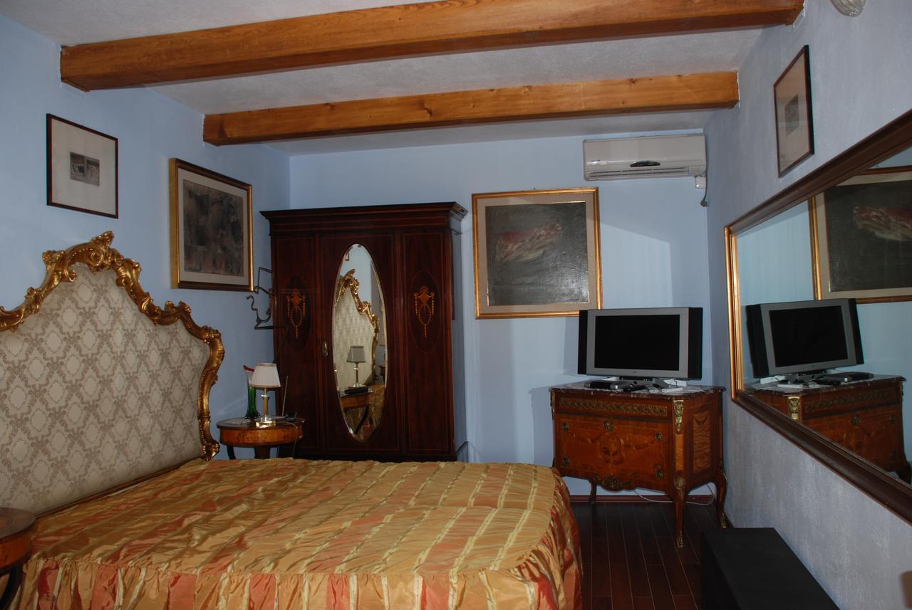 Villa Giulia Islaz Ngoại thất bức ảnh
